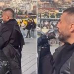 İstanbul’un göbeğinde şarkı söyledi, kim olduğunu fark eden şaştı kaldı