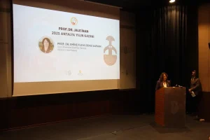 Jale İnan 2025 Ödülü Prof. Dr. Sarvan’a