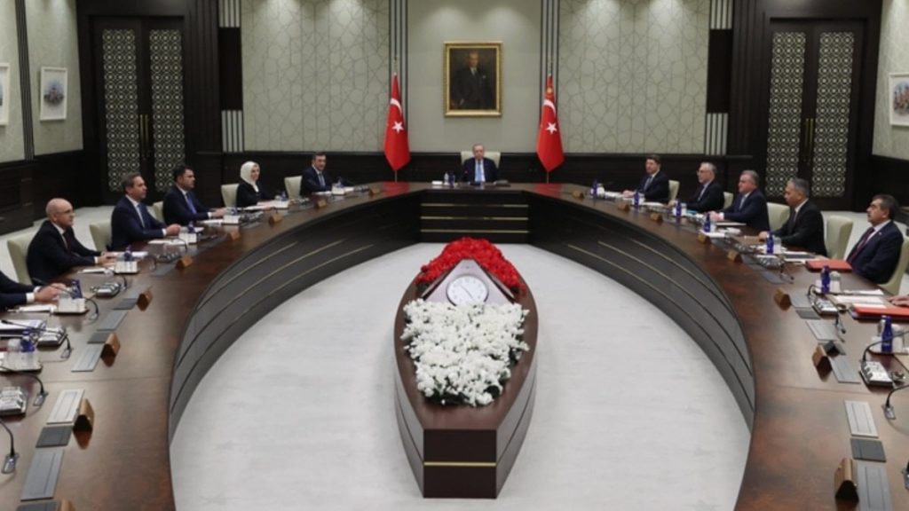 Kabine yarın toplanıyor: Ana gündem Terörsüz Türkiye süreci