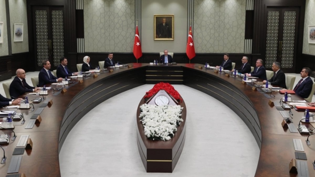 Kabine yarın toplanıyor: Ana gündem Terörsüz Türkiye süreci