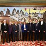 Kırgızistan Ankara Büyükelçisi Kazakbayev, Belediye Başkanı Arı’yı Ziyaret Etti