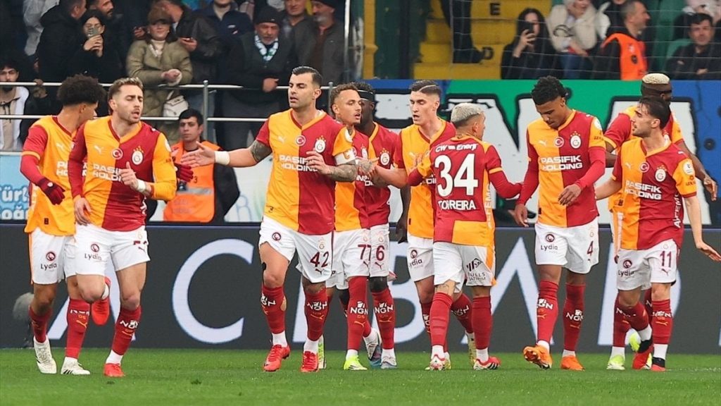 Konyaspor – Galatasaray maçının ilk 11’leri