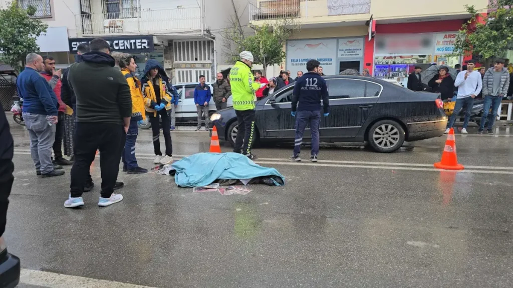 Kozan’da TIR Çarpan Yaşlı Adam Hayatını Kaybetti