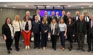 Küresel Belirsizliğe Karşı Reçete: Güven, Teknoloji ve Ortak Akıl