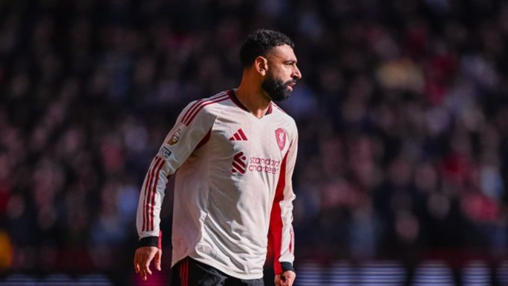 Liverpool, Nottingham Forest’ı son dakika golüyle yıktı