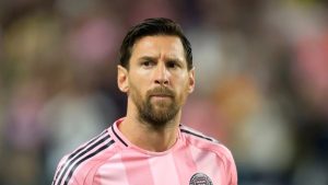 Luis Suarez bile tutamadı: Lionel Messi hakem odasını bastı