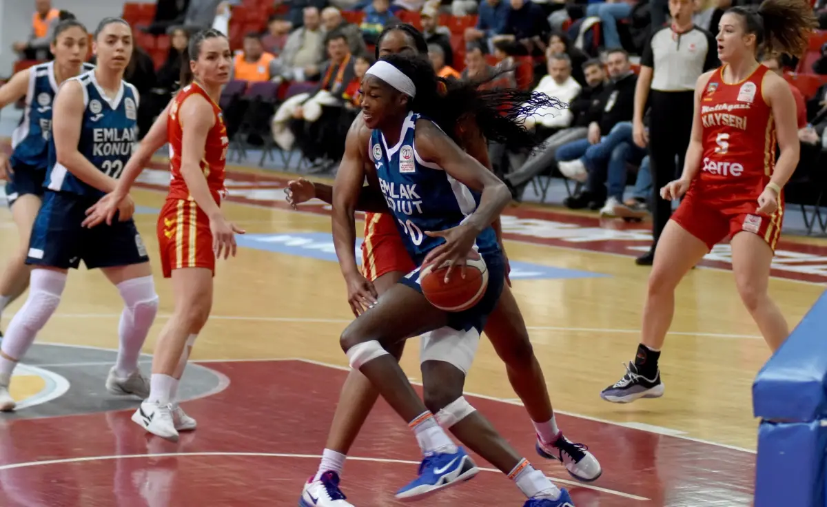 Melikgazi Kayseri Basketbol, Emlak Konut’a Yenildi