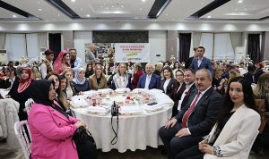 Menemen’de 8 Mart coşkusu yaşandı