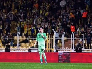 Mert Günok Hafter 3.905 Gün Sonra Fenerbahçe Kalesinde