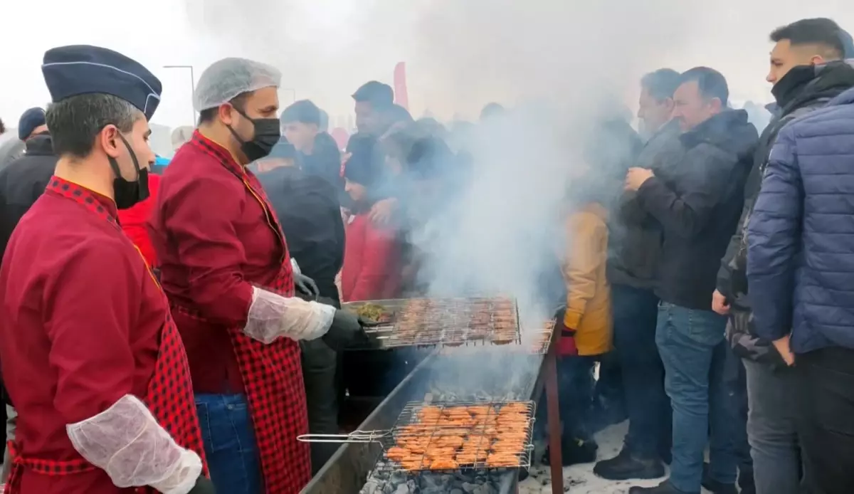 Muş’ta Kar Festivali Coşkusu