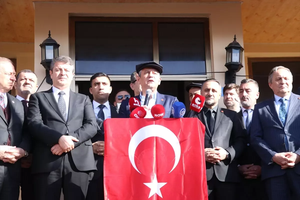 Özgür Özel’den Çiftçilere Destek Çağrısı