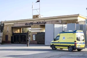 Refah Sınır Kapısı’ndan Geçişler Devam Ediyor