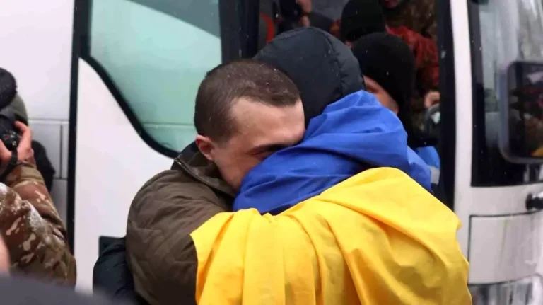 Rusya-Ukrayna’dan Esir Takası