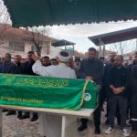 Sakarya’da ambar çatısından düşerek hayatını kaybeden yaşlı adam son yolculuğuna uğurlandı