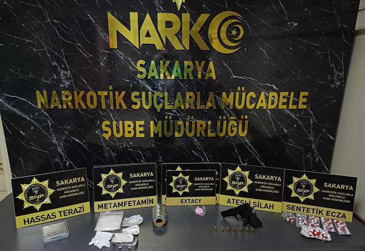 Sakarya’da Uyuşturucu Operasyonu: 3 Tutuklama