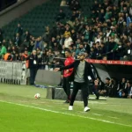 Selçuk İnan Kırmızı Kart Gördü