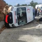 Seydikemer’de Ambulans Devrildi