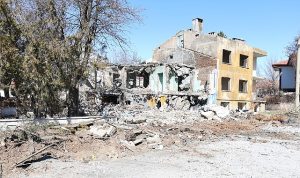 Sivas’ın En Yoğun Bölgelerinden Birine Yeni Otopark Alanı Kazandırılıyor…