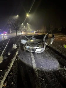 Tekirdağ’da Otomobil Aydınlatma Direğine Çarptı