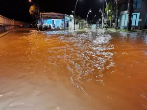 Torbalı’da sağanak, sürücüyü hayattan kopardı