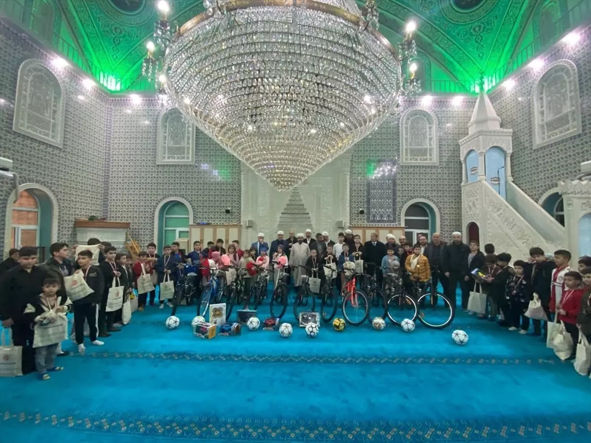 Trabzon’da Çocuklara Ödül Töreni