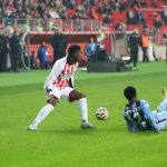 Trabzonspor, Samsunspor’u 3-0 yendi