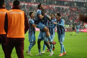 Trabzonspor, Samsunspor’u 3-0 Yendi!