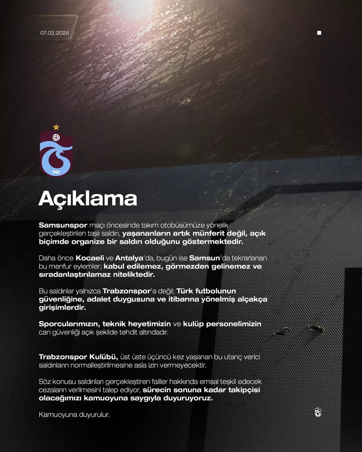 Trabzonspor’a Taşlı Saldırı