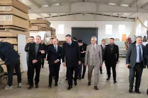 Vali Çiftçi Oltu’da Yatırımları İnceledi