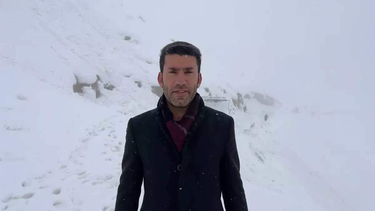 Yüksekova’da Çığ Yolu 2 Ay Sonra Açıldı