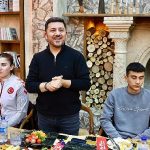Başkan Rasim Arı, sporcu gençlerle sahur yaptı