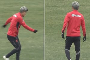 Bu adamın durmaya niyeti yok! 58 yaşında ilk 11’de oynadı