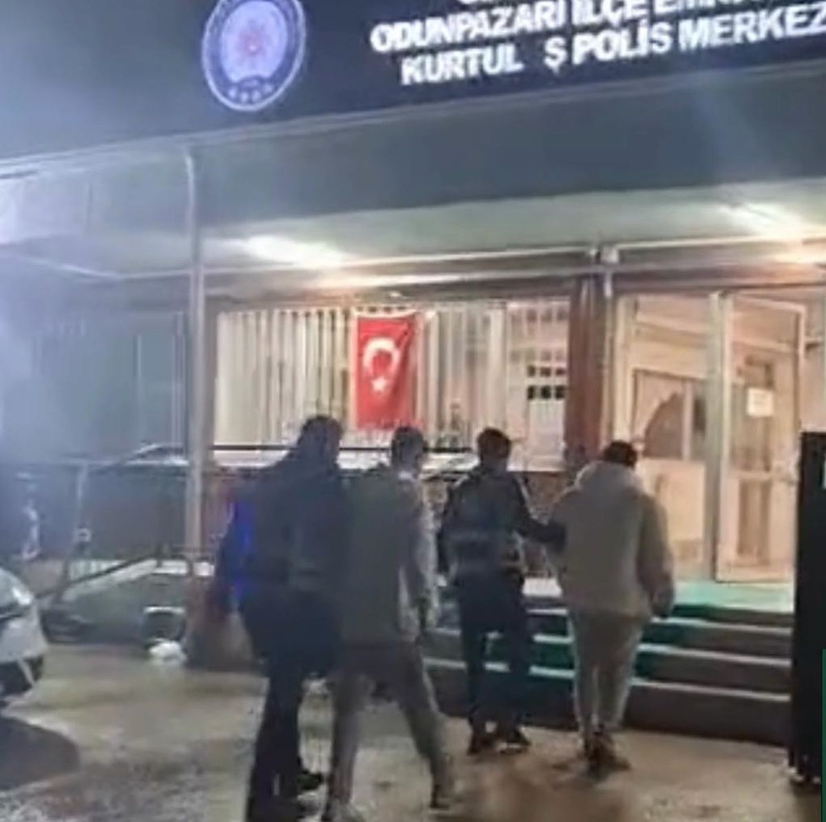 Çakar takıp radar yapanlara ceza