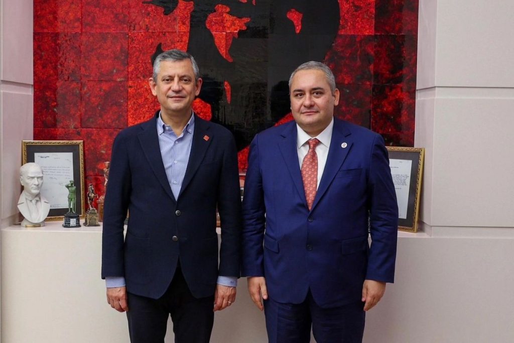 CHP’den istifa eden Keçiören Belediye Başkanı Mesut Özarslan transfer için ilk sinyali verdi