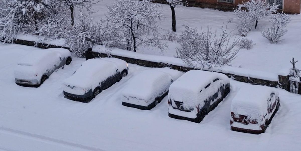 Erzurum’da Kar Yağışı Etkili, 775 Mahalle Yolu Kapalı