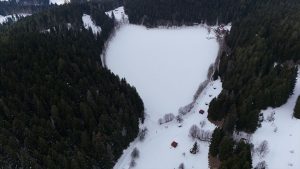 Karagöl Buzla Kaplandı