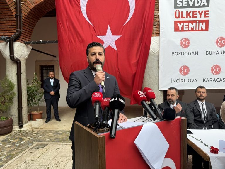 MHP Aydın’da Yeni Yönetim Tanıtıldı