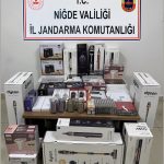 Niğde’de Kaçakçılık Operasyonu: 3 Gözaltı