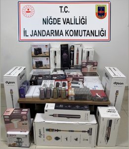 Niğde’de Kaçakçılık Operasyonu: 3 Gözaltı