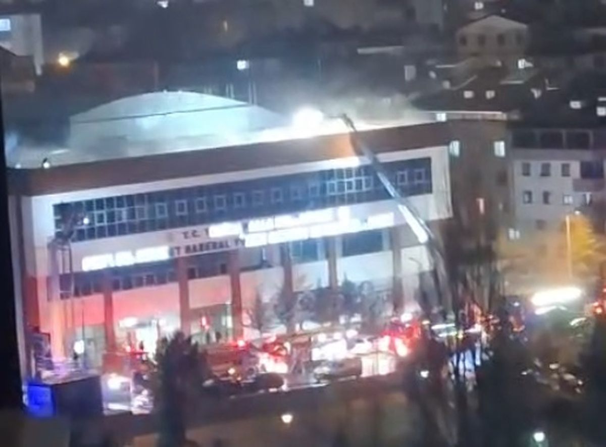 Yenimahalle’de Sauna Yangını
