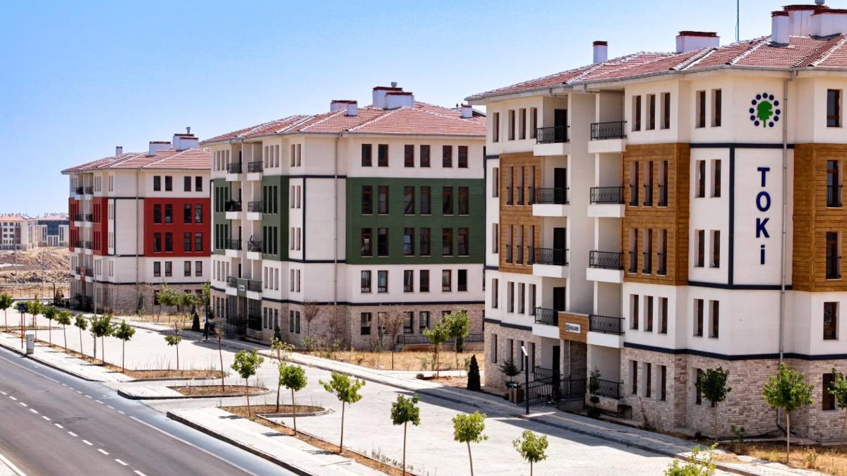 500 bin sosyal konut projesinde kura heyecanı sürüyor