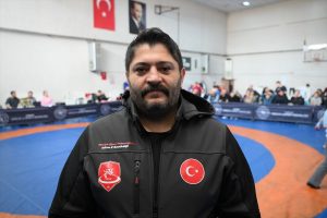 6 Şubat depreminde hayatını kaybeden güreşçiler, Edirne’de anıldı