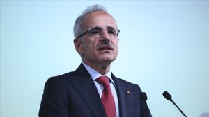 Abdulkadir Uraloğlu açıkladı: Uçuş iptalleri 6 Mart’a kadar uzatıldı