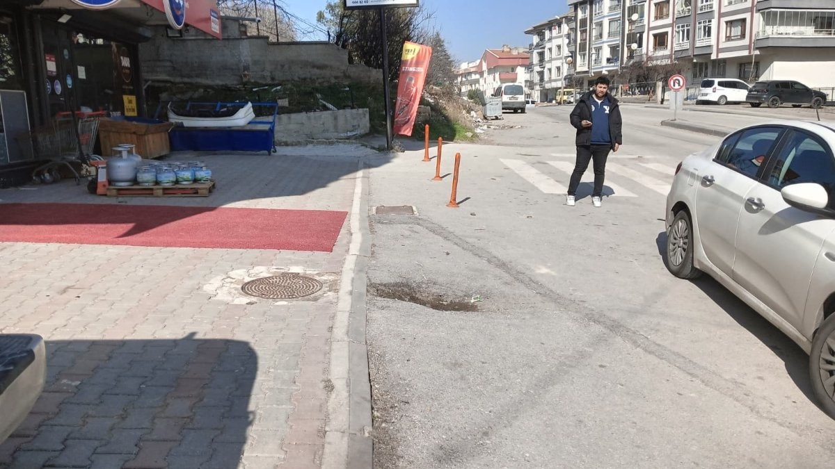 Ankara’da husumetlisini öldüresiye döven saldırganlar kameraya yansıdı