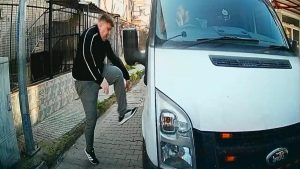 Aydın’da tartıştığı sürücünün aracına saldıran şahsa 240 bin lira ceza