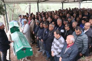Babaanne ve Torun Toprağa Verildi