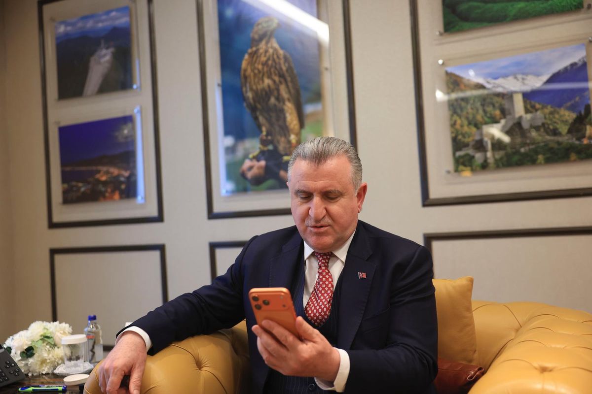 Bakan Bak, Olimpiyat Sporcularına Başarı Diledi