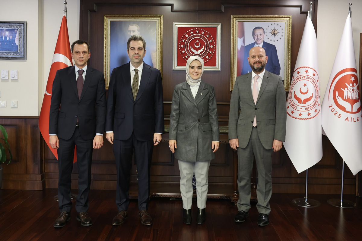 Bakan Göktaş, Espor Federasyonu’nu Kabul Etti
