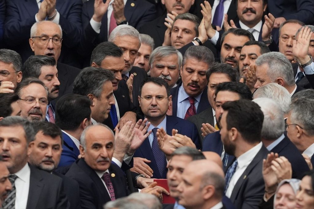 Bakanlar Gürlek ve Çiftçi, TBMM Genel Kurulunda yemin etti