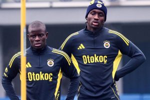 Bu akşam sahadalar mı? Tedesco Kante ve Cherif kararını en sonunda verdi